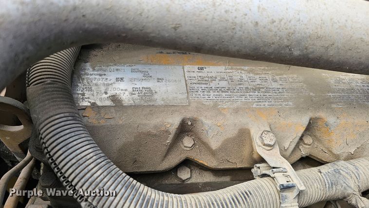 image for item DQ0210 1994 GMC TopKick  dump flatbed truck