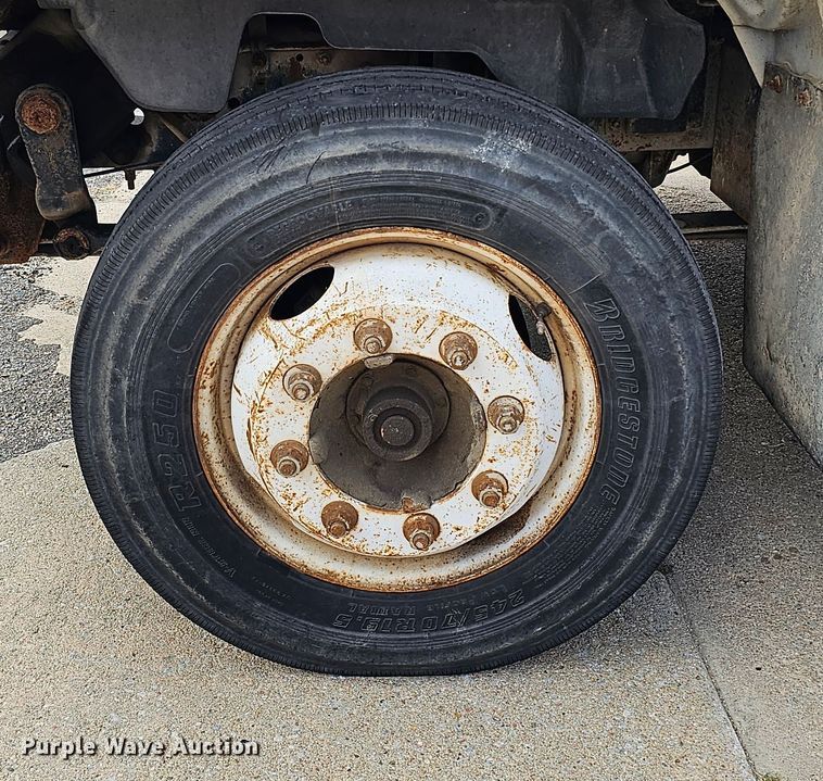 image for item DQ0210 1994 GMC TopKick  dump flatbed truck