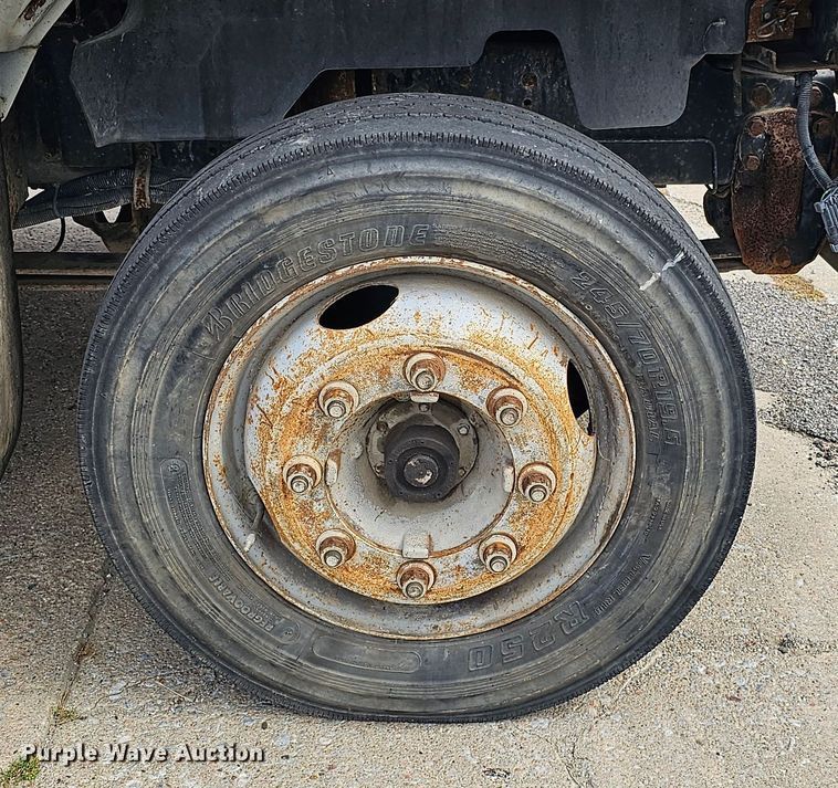 image for item DQ0210 1994 GMC TopKick  dump flatbed truck