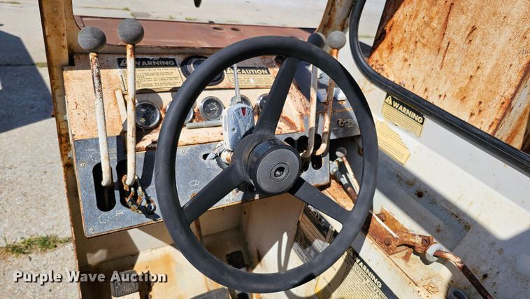 image for item DQ0214 1980 Drott 3330  crane