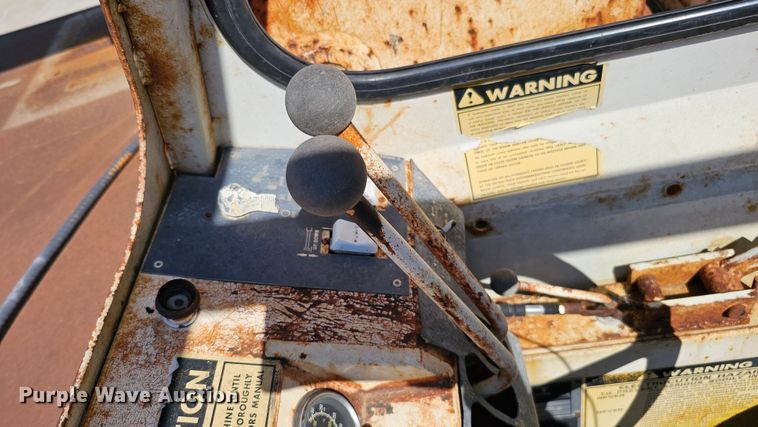 image for item DQ0214 1980 Drott 3330  crane