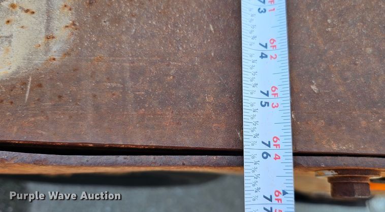 image for item DQ0214 1980 Drott 3330  crane