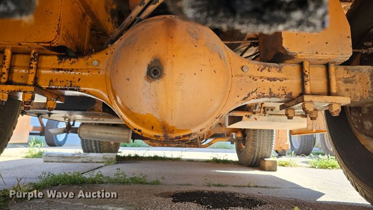 image for item DQ0214 1980 Drott 3330  crane