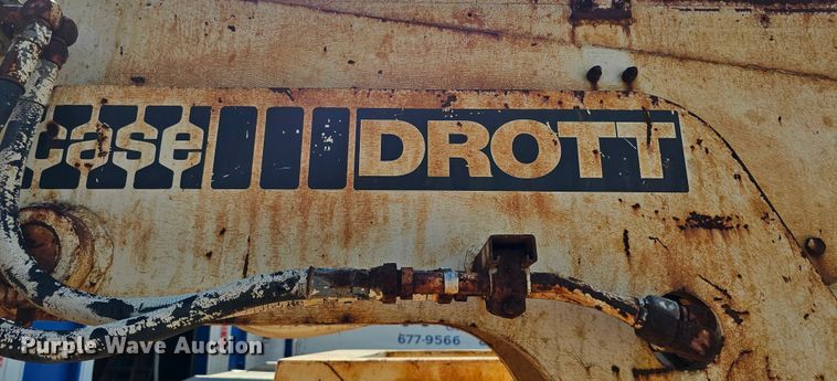 image for item DQ0214 1980 Drott 3330  crane