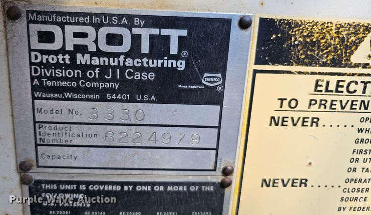 image for item DQ0214 1980 Drott 3330  crane