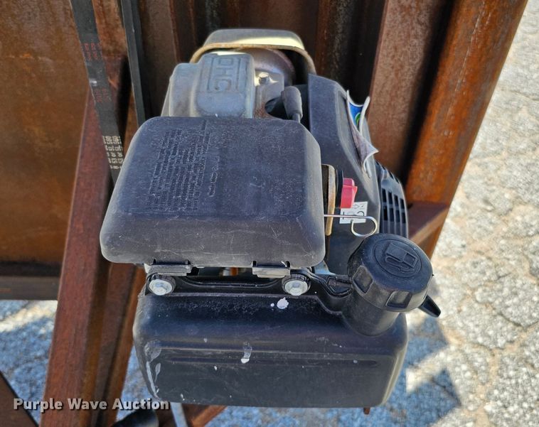 image for item DQ0227 Shop built grizzly bar