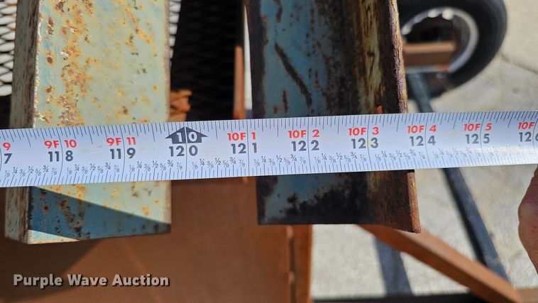 image for item DQ0227 Shop built grizzly bar