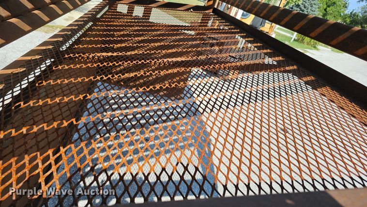 image for item DQ0227 Shop built grizzly bar