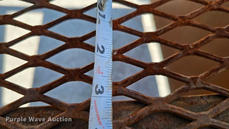 image for item DQ0227 Shop built grizzly bar