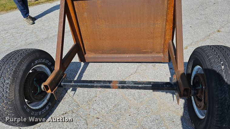 image for item DQ0227 Shop built grizzly bar