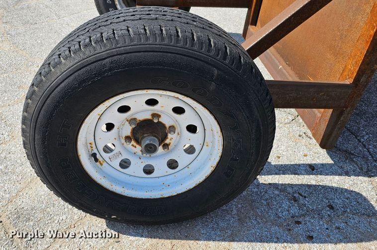 image for item DQ0227 Shop built grizzly bar