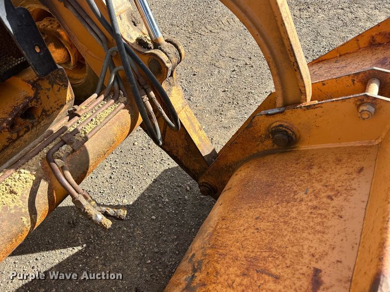 image for item DQ0916 2010 Case 580 Super M  backhoe