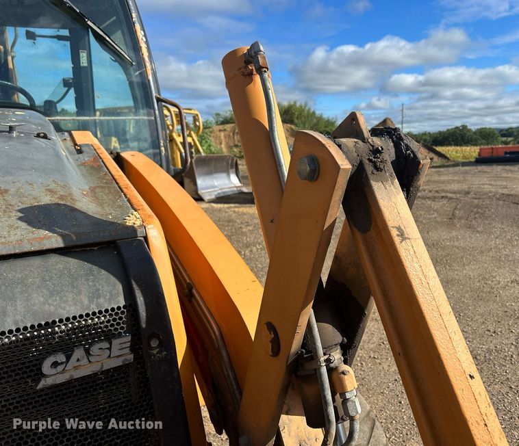 image for item DQ0916 2010 Case 580 Super M  backhoe