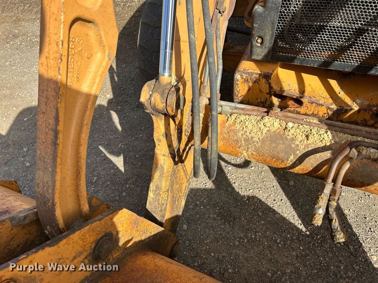 image for item DQ0916 2010 Case 580 Super M  backhoe