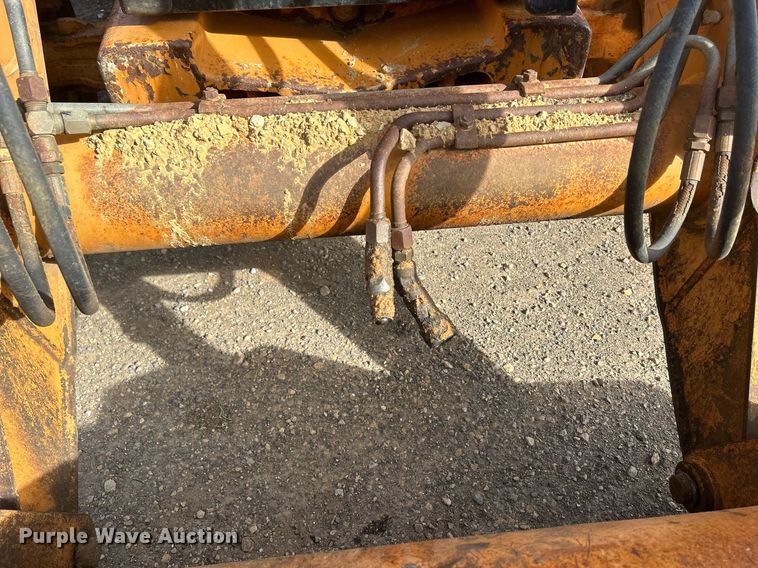 image for item DQ0916 2010 Case 580 Super M  backhoe