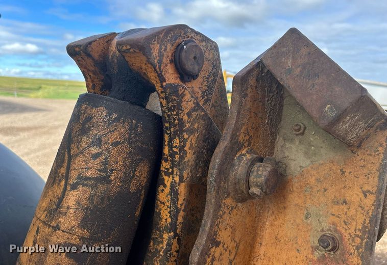 image for item DQ0916 2010 Case 580 Super M  backhoe