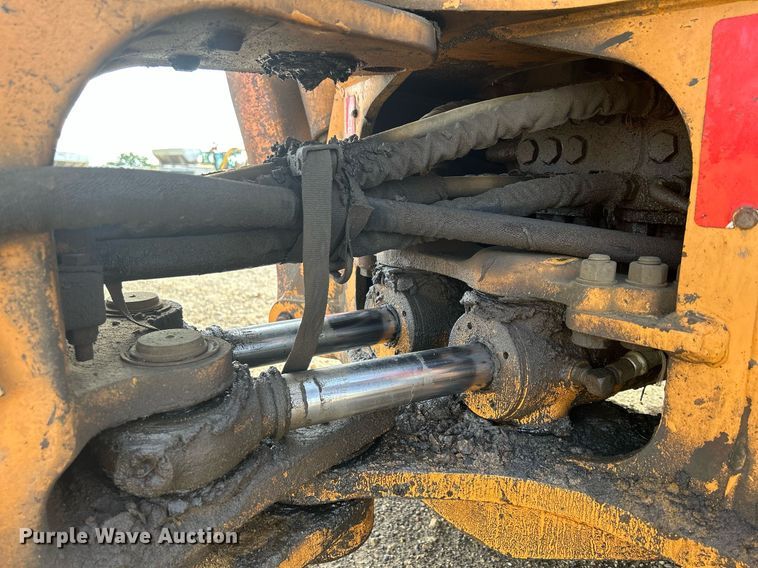 image for item DQ0916 2010 Case 580 Super M  backhoe