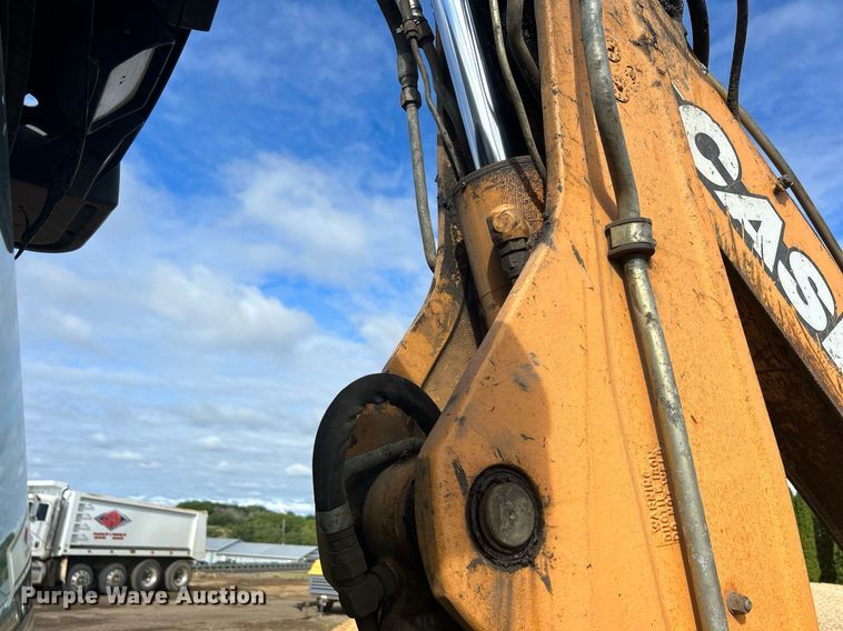 image for item DQ0916 2010 Case 580 Super M  backhoe