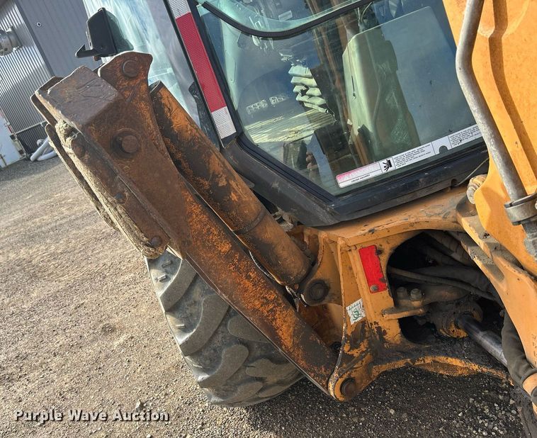 image for item DQ0916 2010 Case 580 Super M  backhoe