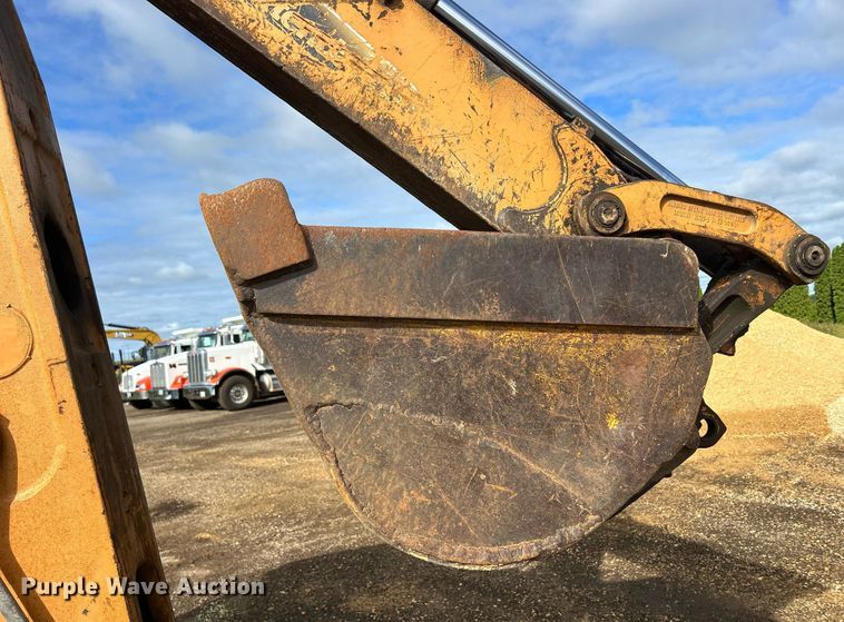 image for item DQ0916 2010 Case 580 Super M  backhoe