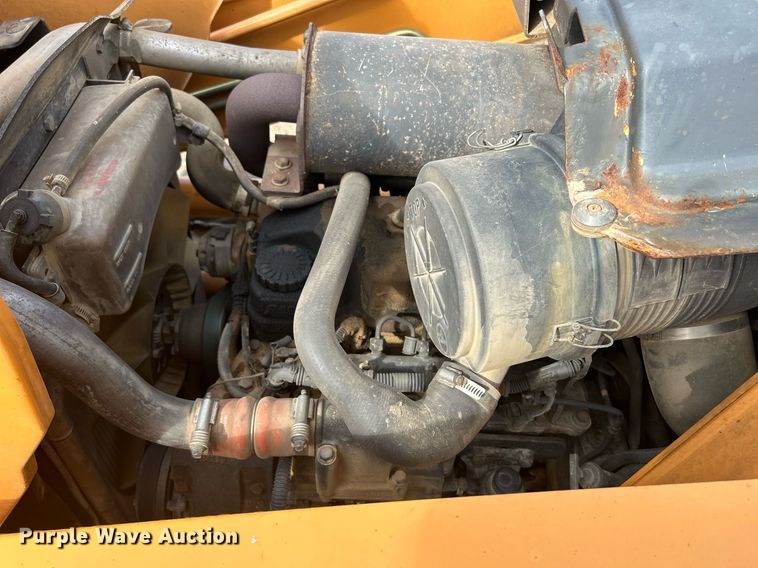 image for item DQ0916 2010 Case 580 Super M  backhoe