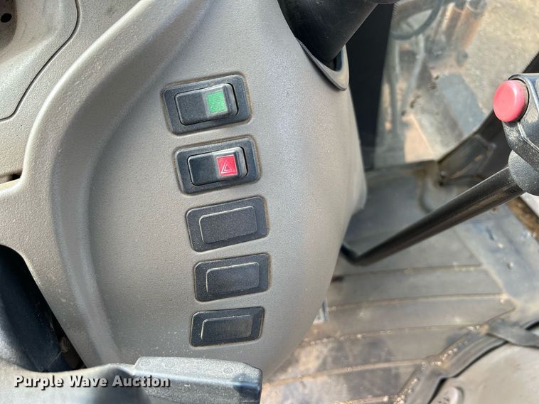 image for item DQ0916 2010 Case 580 Super M  backhoe