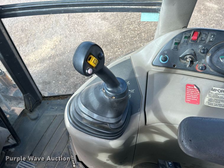 image for item DQ0916 2010 Case 580 Super M  backhoe