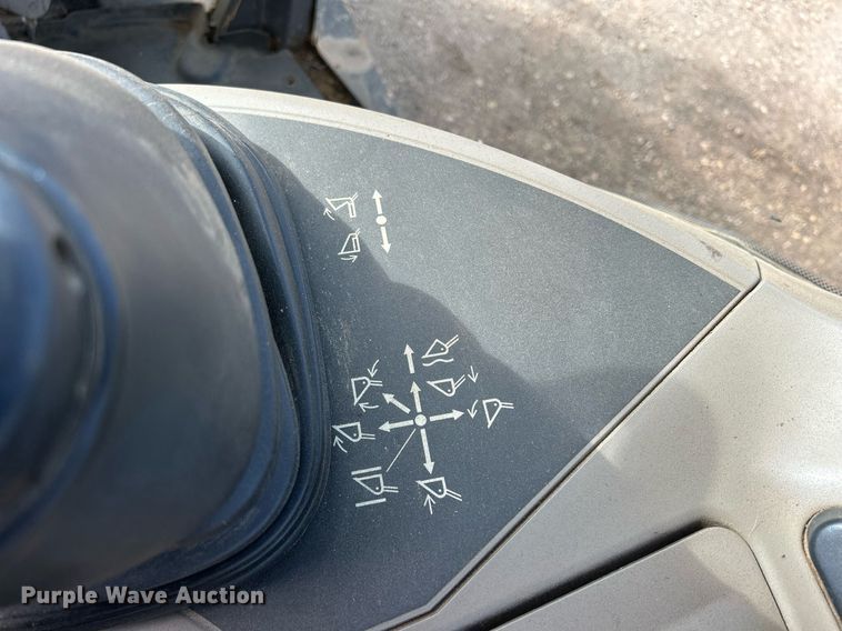 image for item DQ0916 2010 Case 580 Super M  backhoe