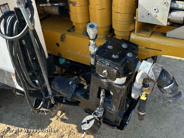 image for item DQ0927 2019 Vermeer D20X22III  directional boring unit