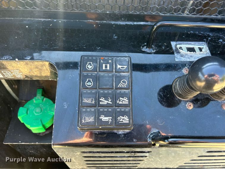 image for item DQ0927 2019 Vermeer D20X22III  directional boring unit