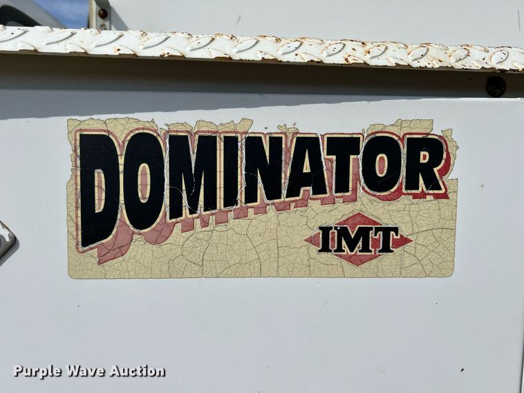 image for item DQ0946 2001 Ford F550 XL Super Duty  utility / service truck