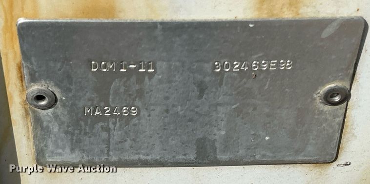 image for item DQ0946 2001 Ford F550 XL Super Duty  utility / service truck