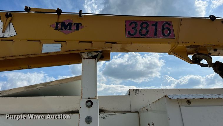 image for item DQ0946 2001 Ford F550 XL Super Duty  utility / service truck