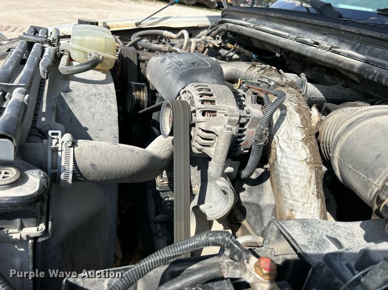 image for item DQ0946 2001 Ford F550 XL Super Duty  utility / service truck