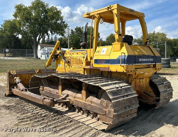 image for item DQ0947 1989 Komatsu D68P-1  dozer
