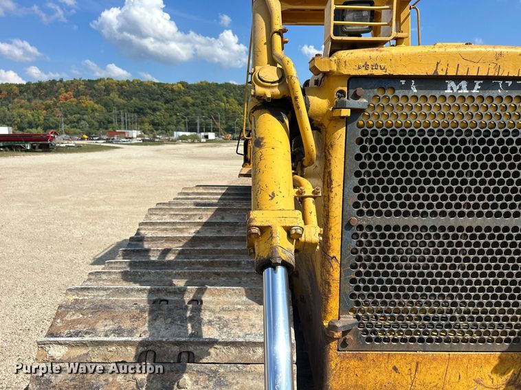 image for item DQ0947 1989 Komatsu D68P-1  dozer