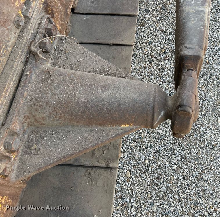 image for item DQ0947 1989 Komatsu D68P-1  dozer