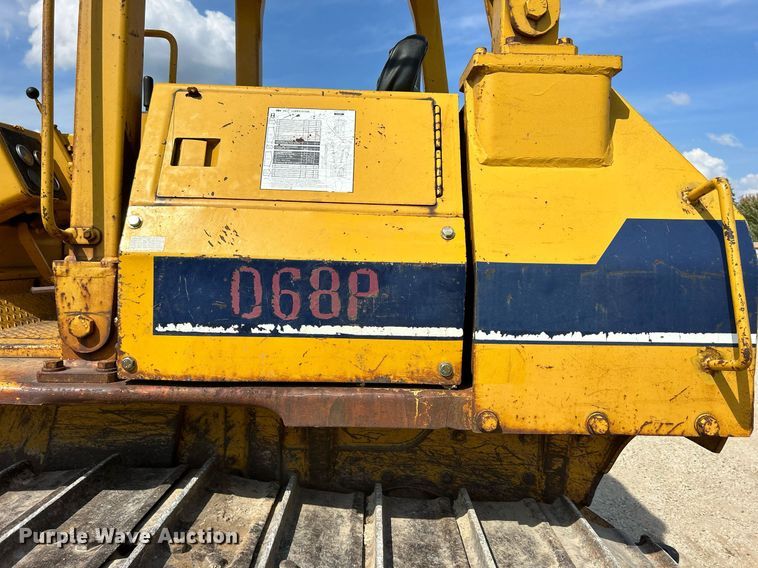 image for item DQ0947 1989 Komatsu D68P-1  dozer