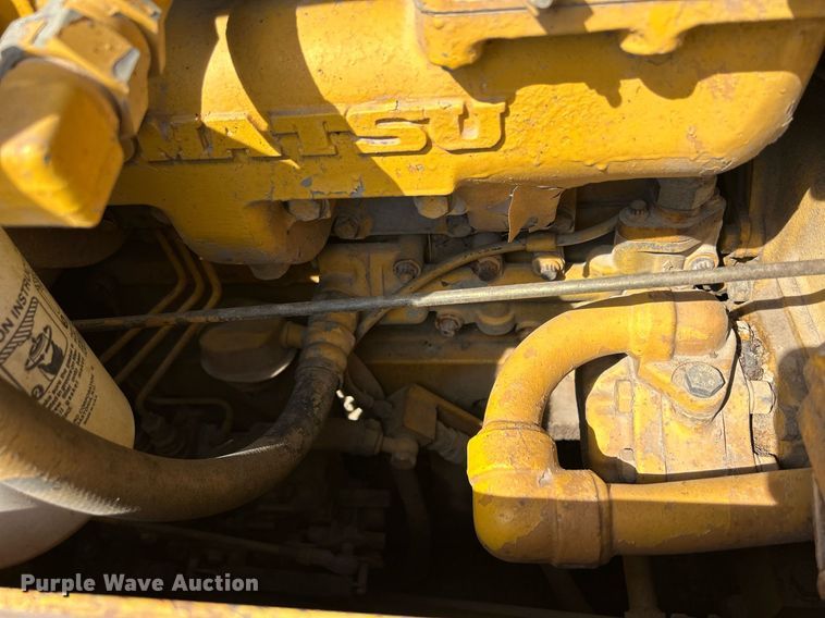 image for item DQ0947 1989 Komatsu D68P-1  dozer