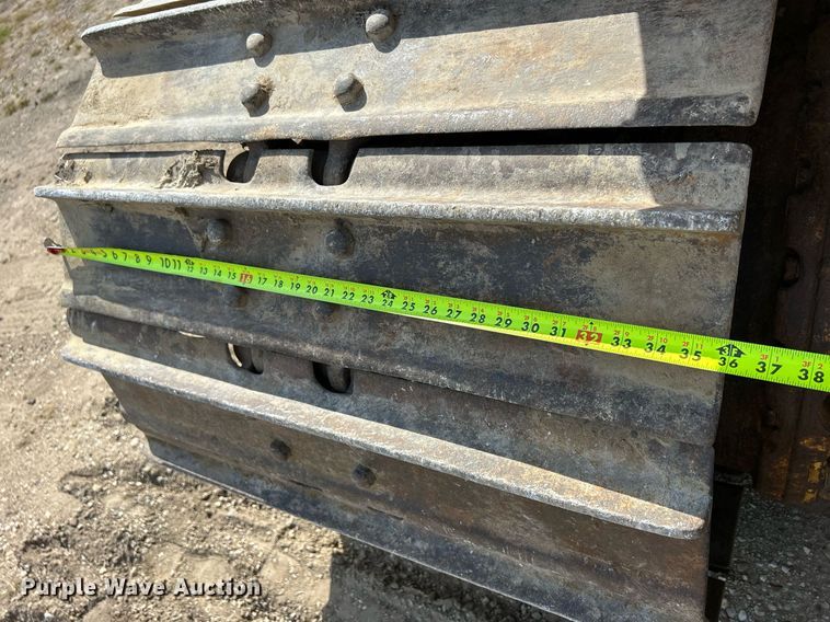 image for item DQ0947 1989 Komatsu D68P-1  dozer