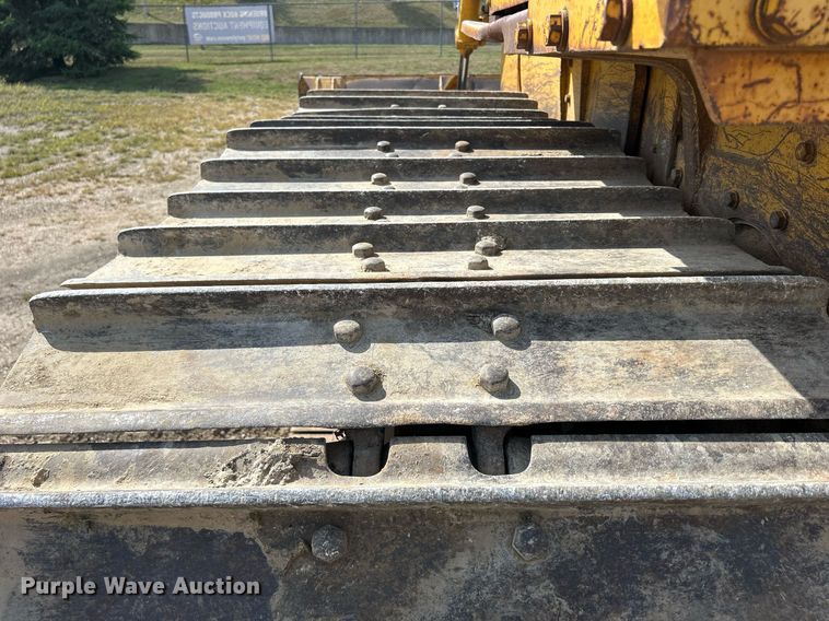 image for item DQ0947 1989 Komatsu D68P-1  dozer