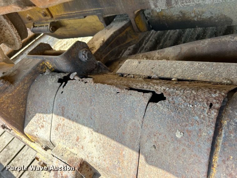 image for item DQ0947 1989 Komatsu D68P-1  dozer