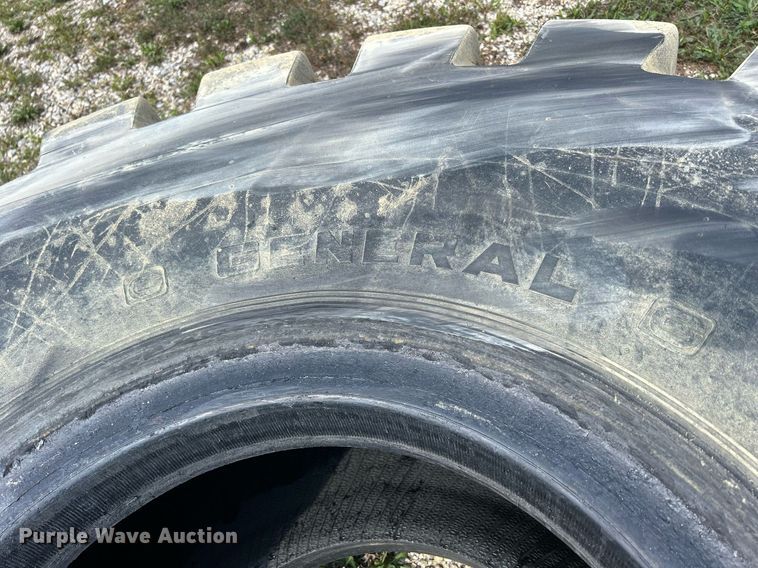 image for item DQ0948 (3) tires