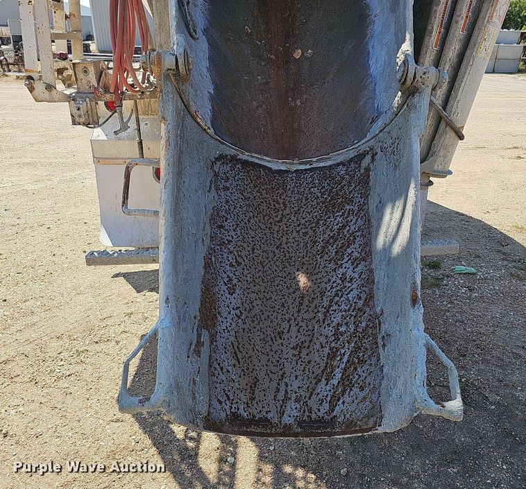 image for item DQ1087 1993 Mack RD960S  ready mix truck