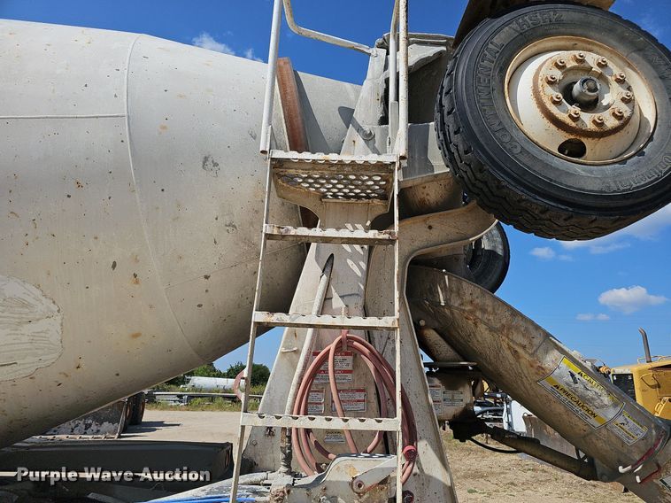 image for item DQ1087 1993 Mack RD960S  ready mix truck