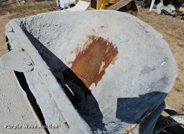 image for item DQ1087 1993 Mack RD960S  ready mix truck