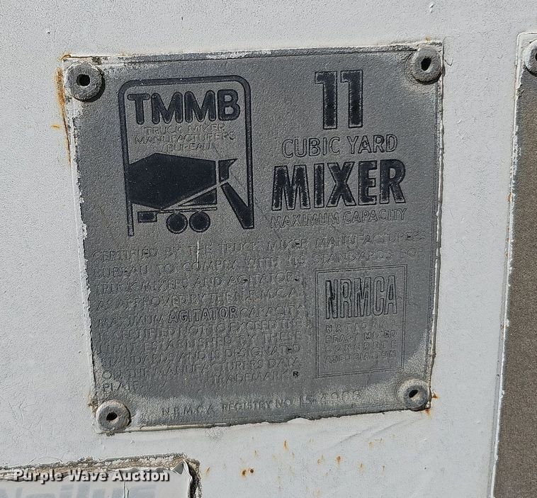 image for item DQ1087 1993 Mack RD960S  ready mix truck