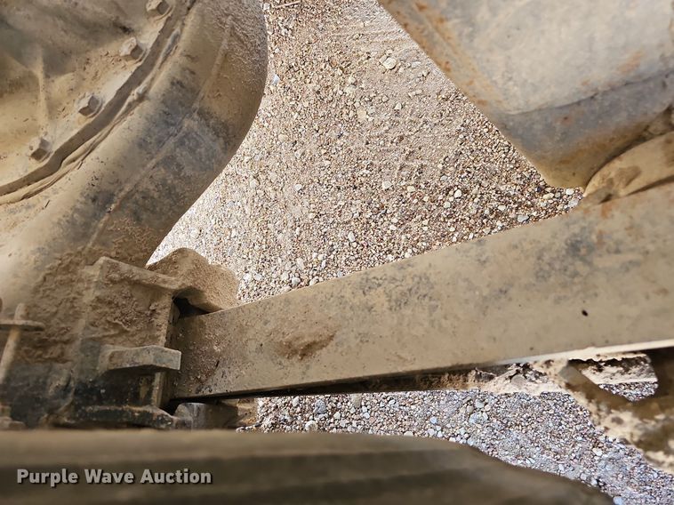 image for item DQ1087 1993 Mack RD960S  ready mix truck