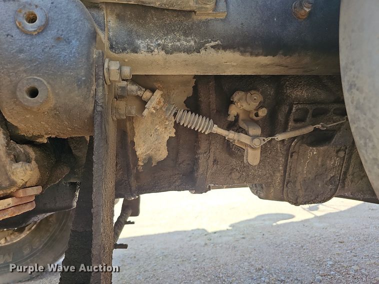 image for item DQ1087 1993 Mack RD960S  ready mix truck