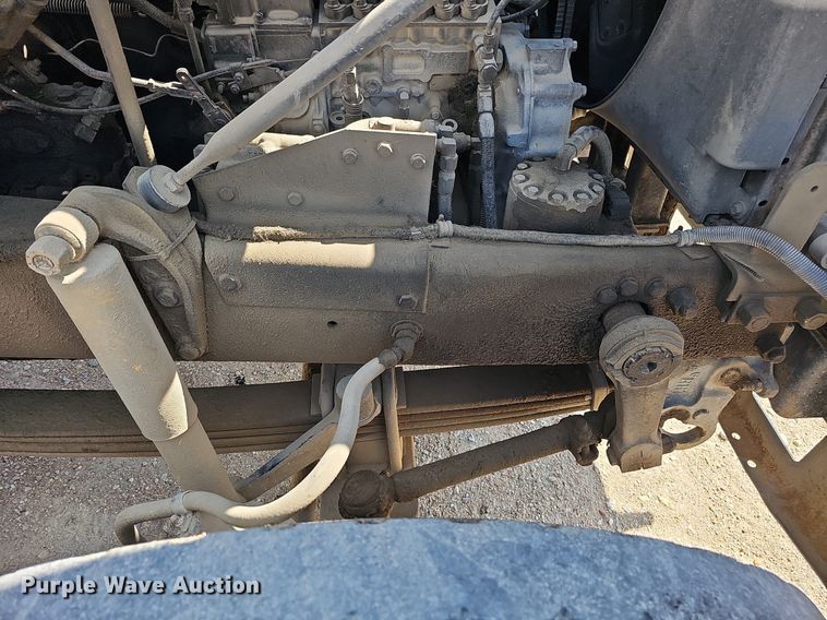 image for item DQ1087 1993 Mack RD960S  ready mix truck